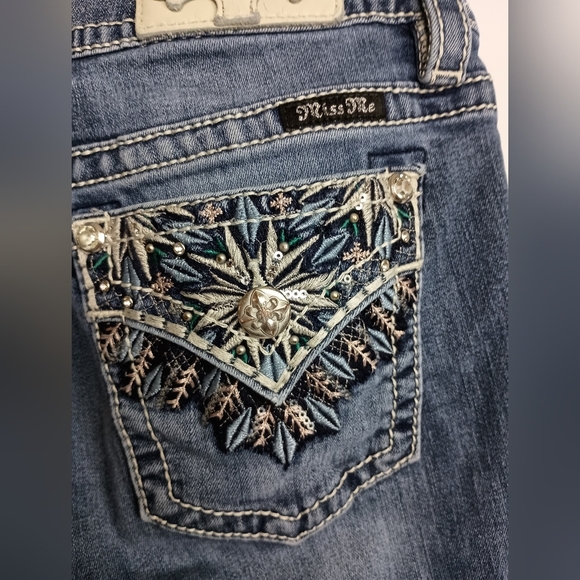 Miss Me Designer Blue Cropped Ankle Jeans with Faded Details(#1,527) - Picture 6 of 8